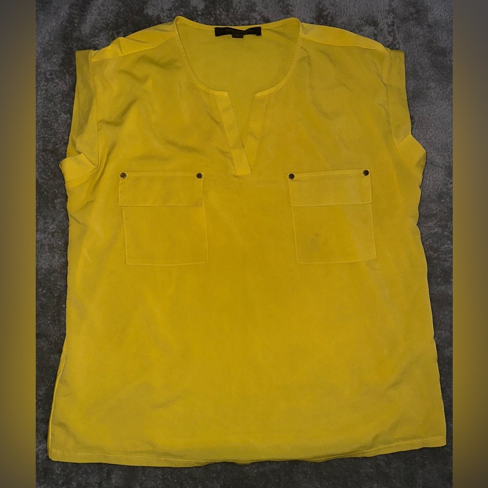 Marc New York Women’s Yellow Sleeveless Blouse Size Large
